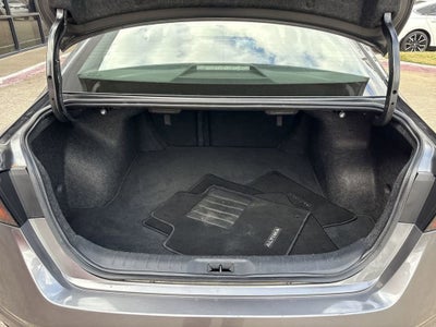 2023 Nissan Altima SV FWD