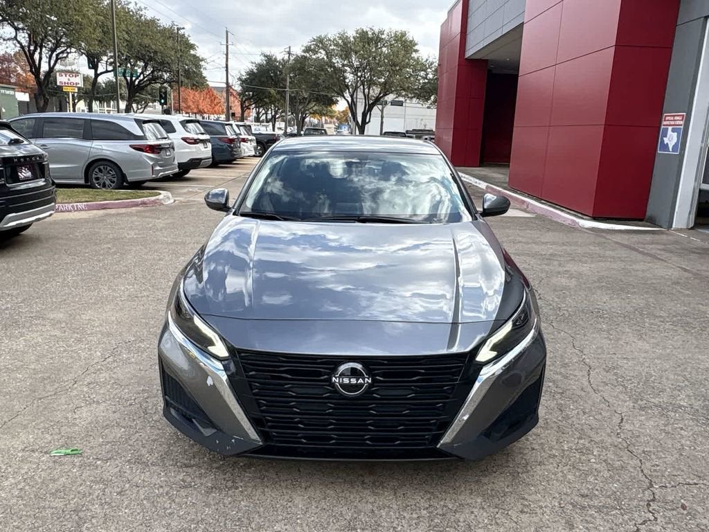 2023 Nissan Altima SV FWD