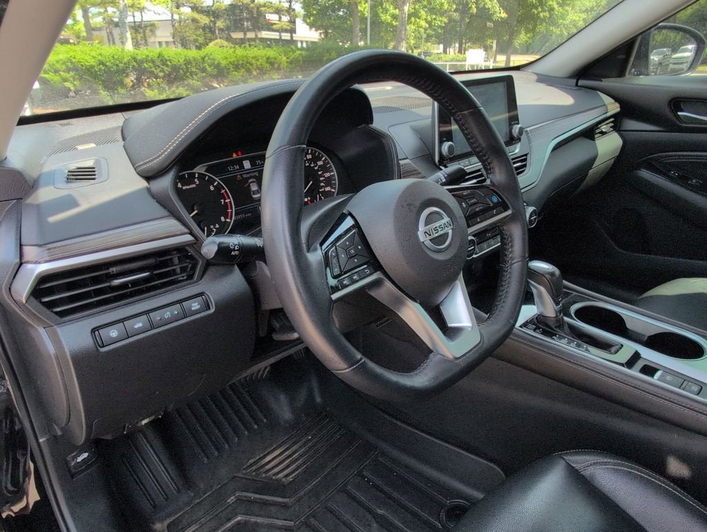 2020 Nissan Altima SL FWD