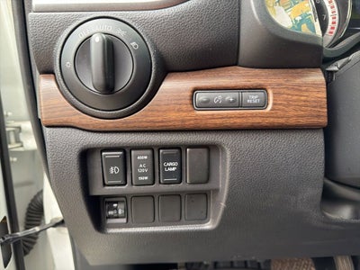 2017 Nissan TITAN Platinum Reserve