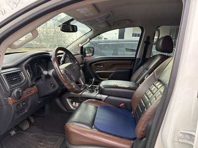 2017 Nissan TITAN Platinum Reserve