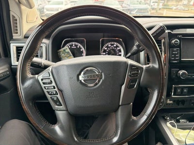 2017 Nissan TITAN Platinum Reserve