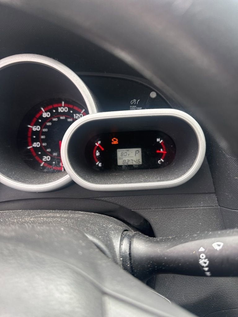 2010 Toyota Matrix BASE