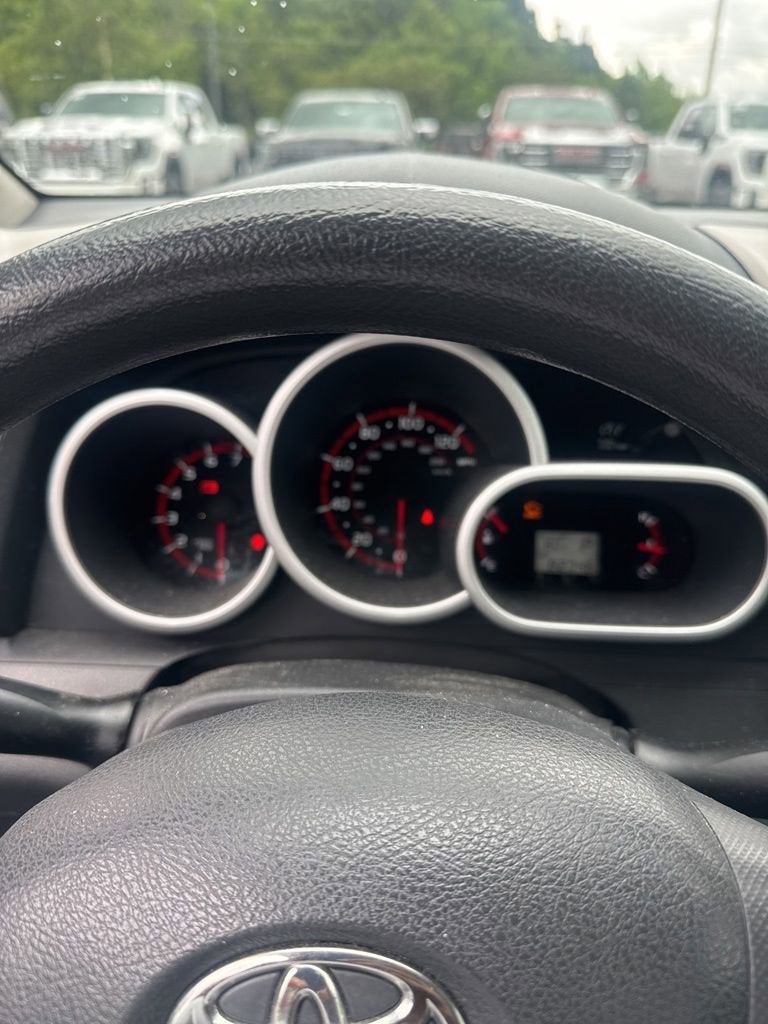 2010 Toyota Matrix BASE