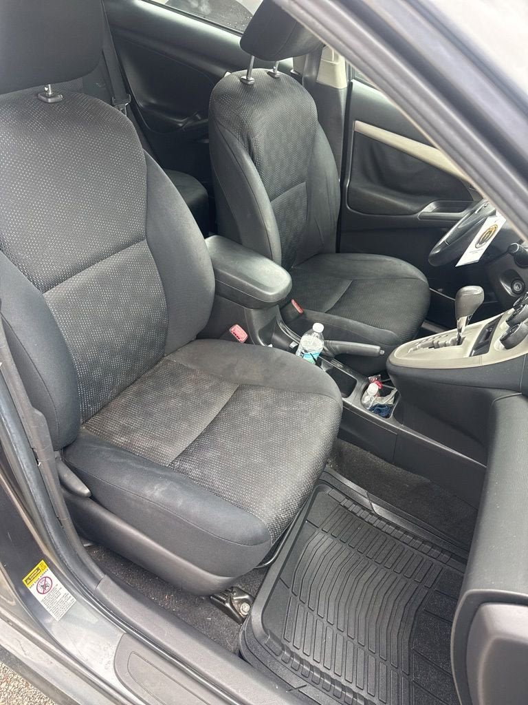 2010 Toyota Matrix BASE
