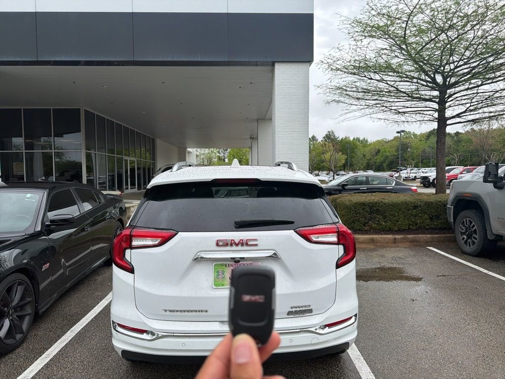 2022 GMC Terrain Denali