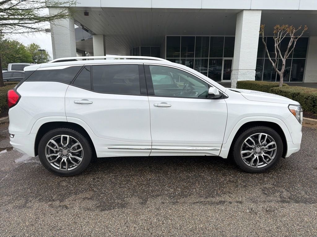 2022 GMC Terrain Denali