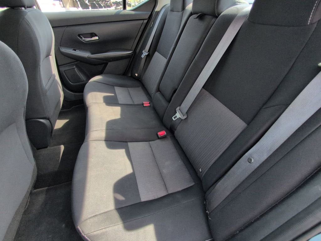 2021 Nissan Sentra SV Xtronic CVT