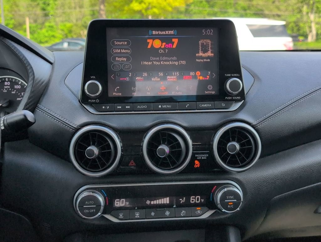 2021 Nissan Sentra SV Xtronic CVT