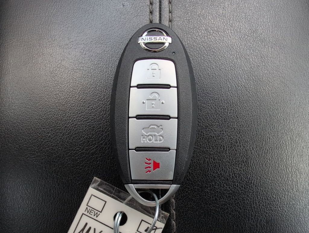 2021 Nissan Sentra SV Xtronic CVT