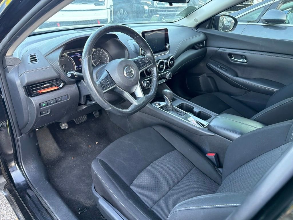2022 Nissan Sentra SV Xtronic CVT