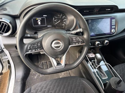 2023 Nissan Kicks SV Xtronic CVT