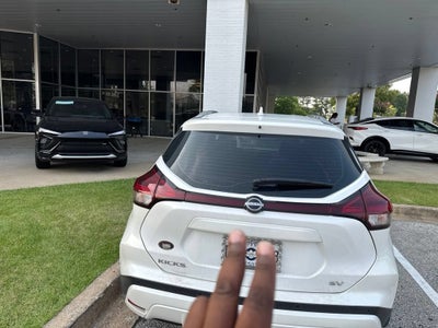 2023 Nissan Kicks SV Xtronic CVT
