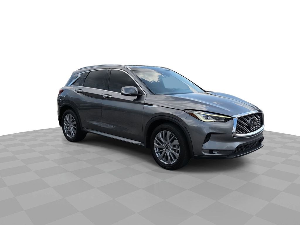 2024 INFINITI QX50 LUXE