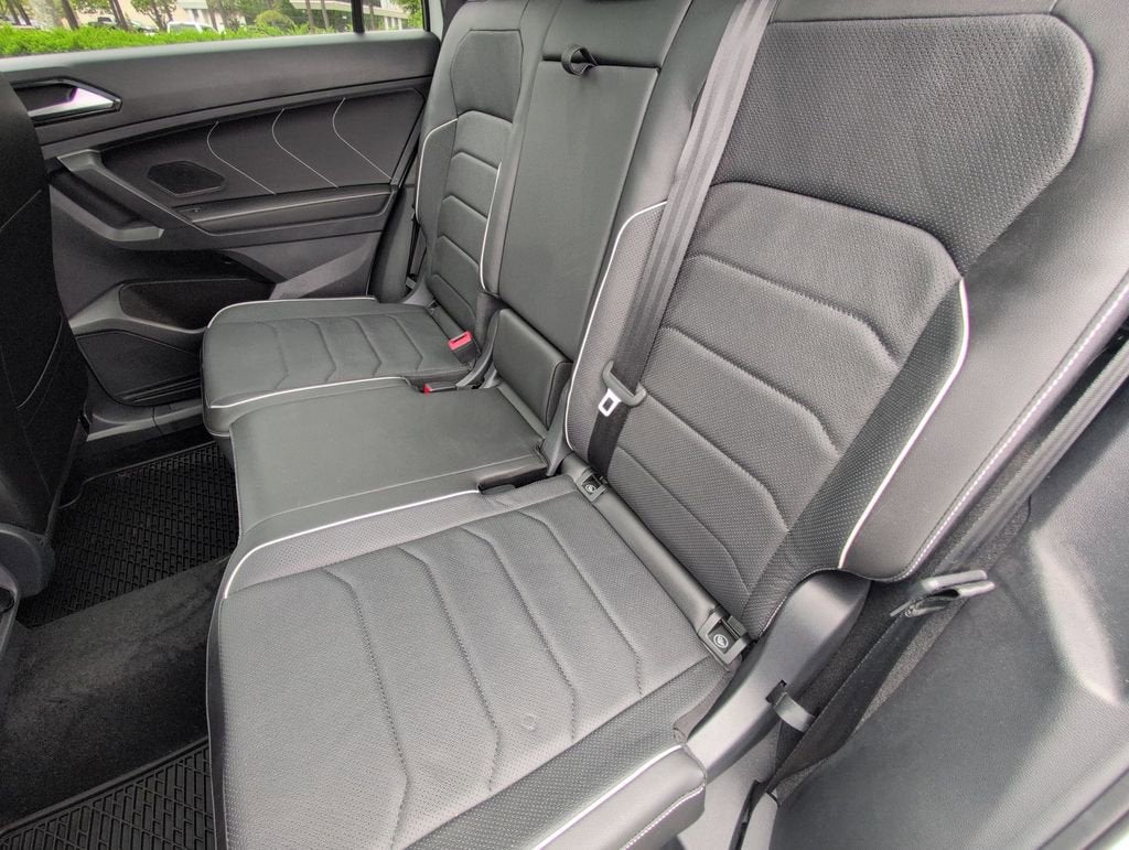 2023 Volkswagen Tiguan 2.0T SEL R-Line