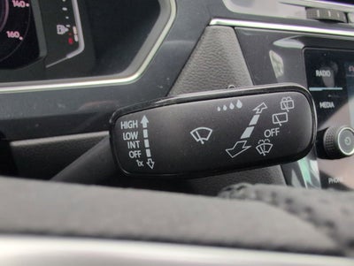 2023 Volkswagen Tiguan 2.0T SEL R-Line