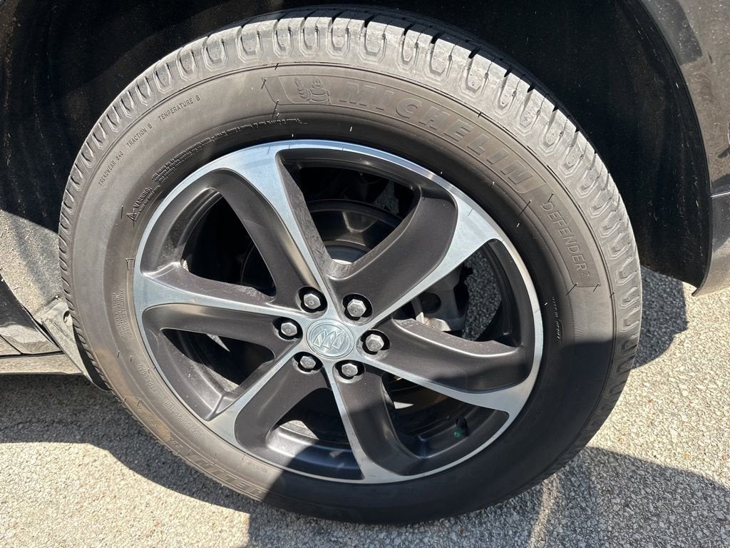 2022 Buick Enclave Essence