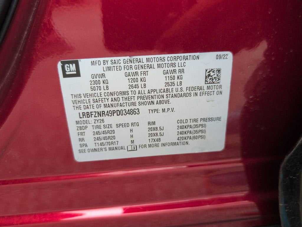 2023 Buick Enclave Essence