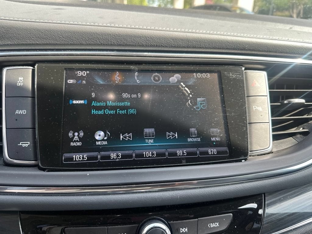 2018 Buick Enclave Essence