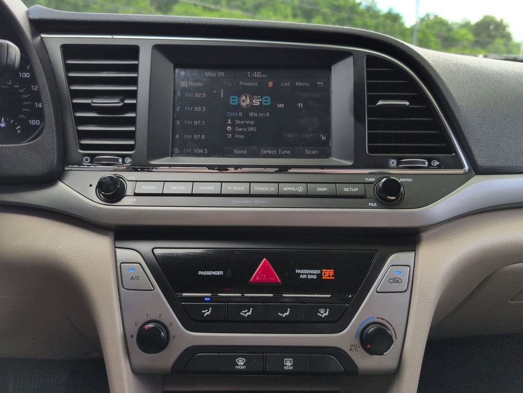 2017 Hyundai Elantra SE