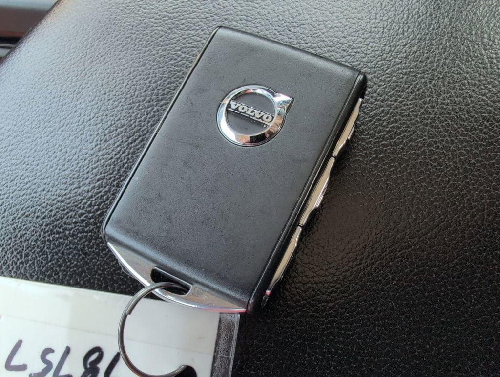 2020 Volvo S60 T5 Momentum