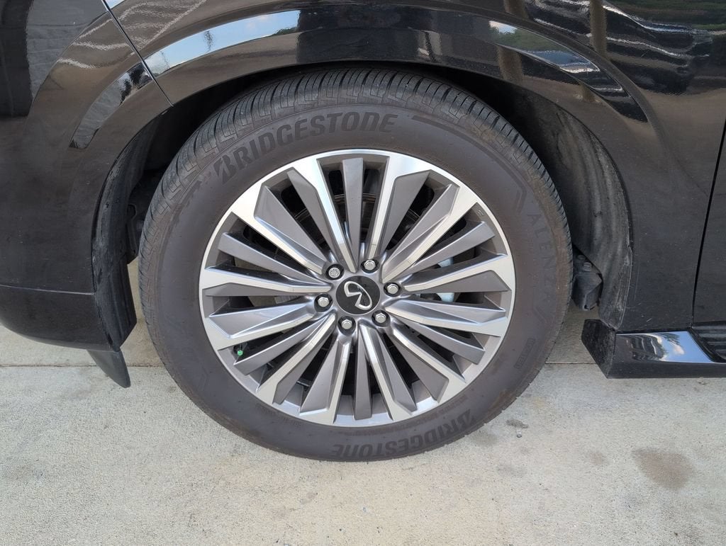 2025 INFINITI QX80 LUXE AWD