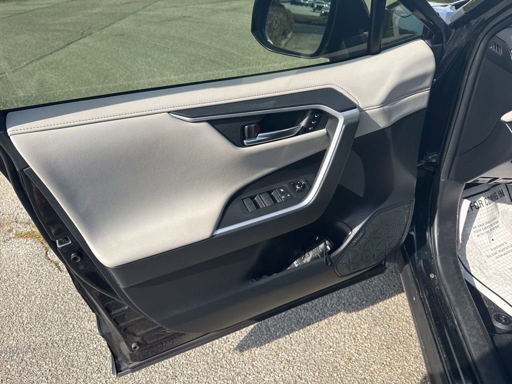 2020 Toyota RAV4 Limited