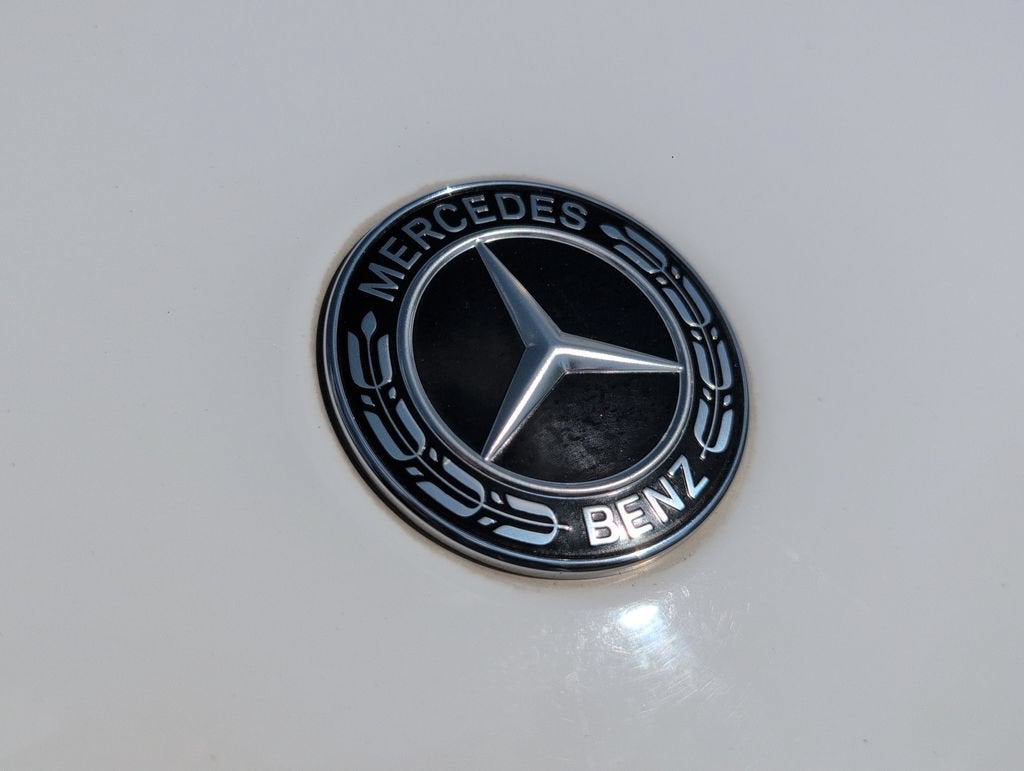2020 Mercedes-Benz GLC 300 GLC 300