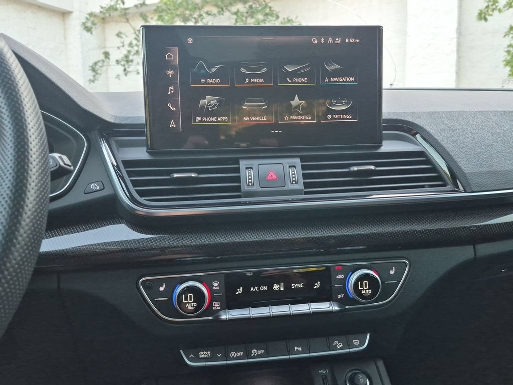 2022 Audi SQ5 Premium Plus TFSI quattro Tiptronic