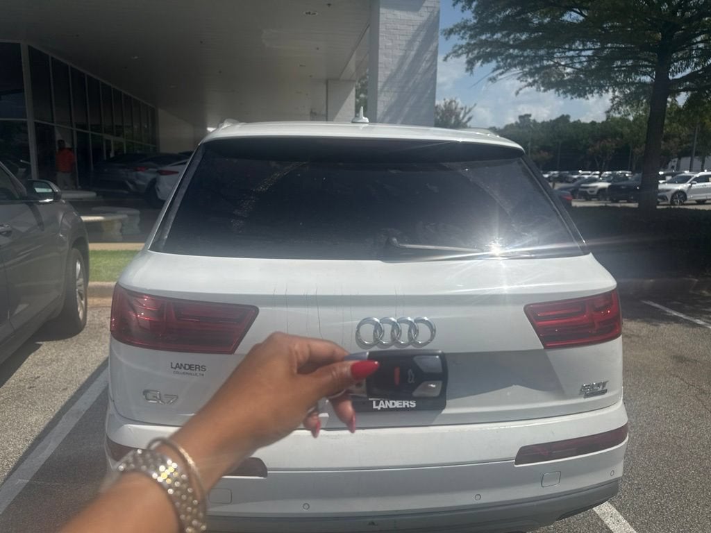 2017 Audi Q7 3.0T Premium