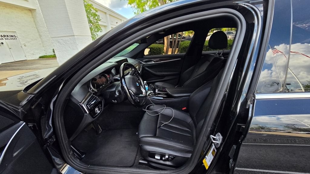 2019 BMW 530i 530i