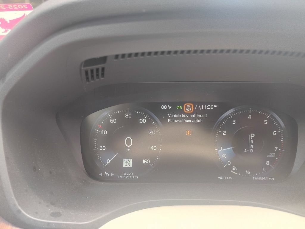 2021 Volvo XC60 T5 Momentum