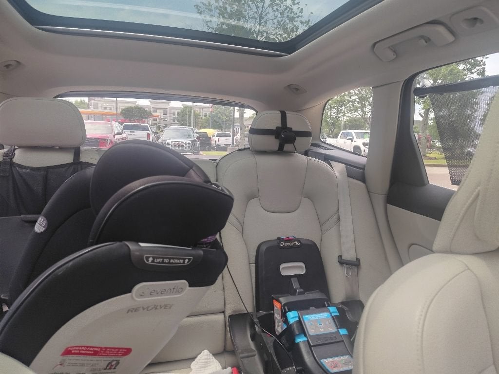 2021 Volvo XC60 T5 Momentum