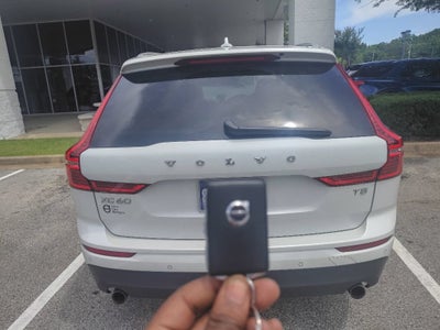 2021 Volvo XC60 T5 Momentum