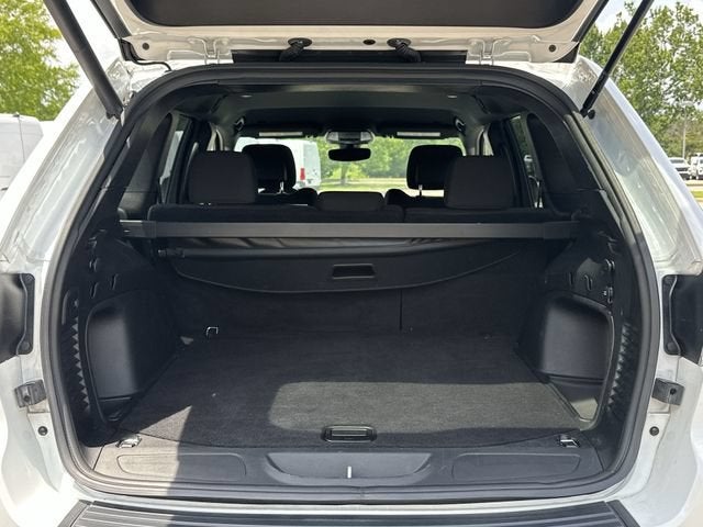 2022 Jeep Grand Cherokee WK Laredo E 4x4