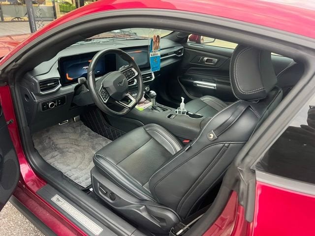 2025 Ford Mustang GT Premium Fastback