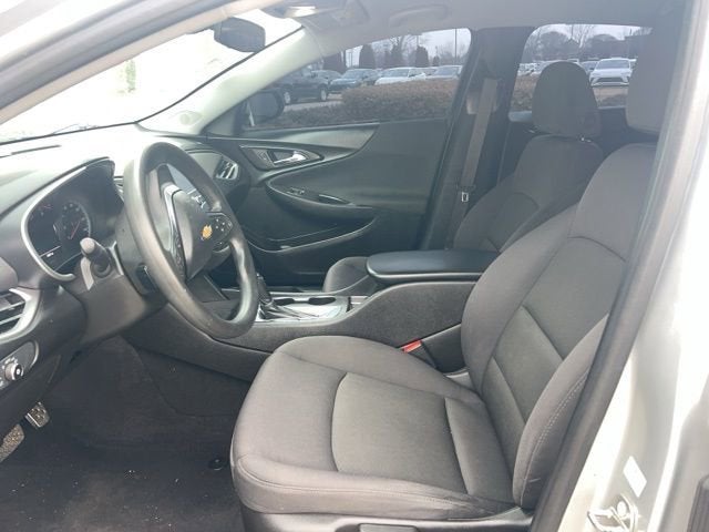 2017 Chevrolet Malibu LS