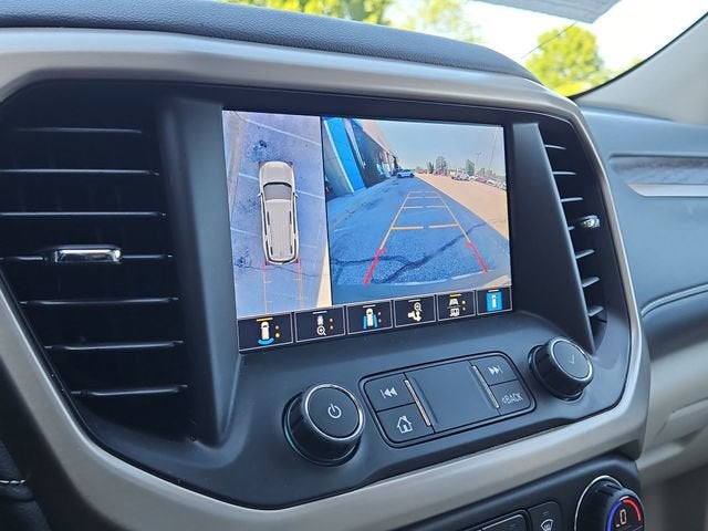2022 GMC Acadia Denali