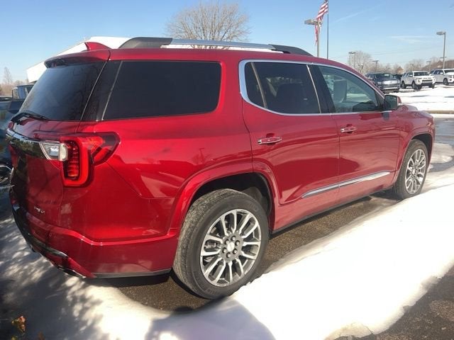 2022 GMC Acadia Denali