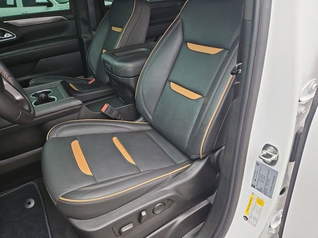 2023 GMC Yukon XL AT4