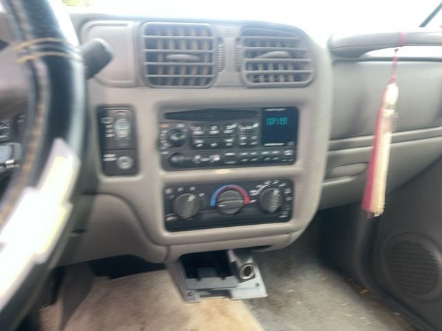 2000 Chevrolet Blazer LS