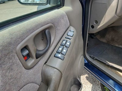 2000 Chevrolet Blazer LS