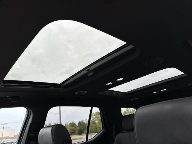 2022 Chevrolet Traverse RS