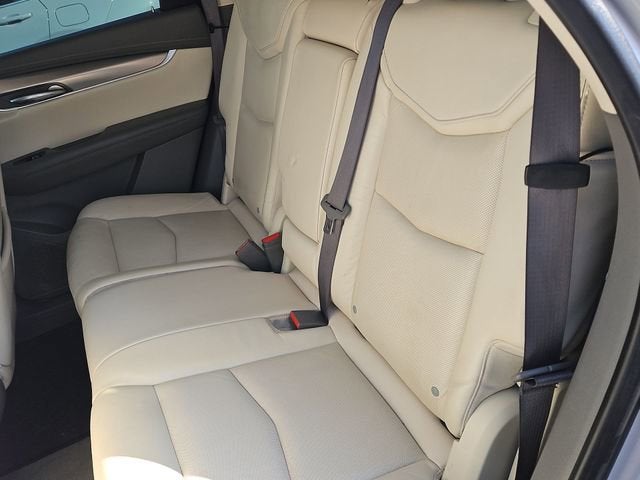 2017 Cadillac XT5 Luxury AWD