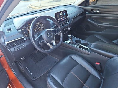 2022 Nissan Altima 2.5 SR