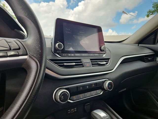 2022 Nissan Altima SV FWD