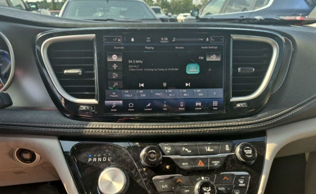 2021 Chrysler Pacifica Hybrid Touring L