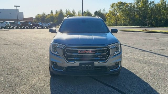 2023 GMC Terrain AT4