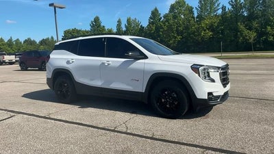 2024 GMC Terrain AT4