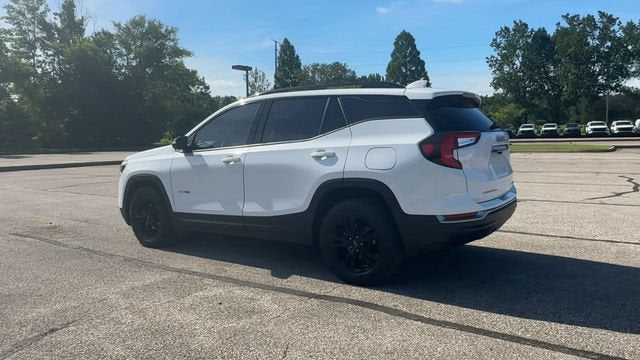 2024 GMC Terrain AT4